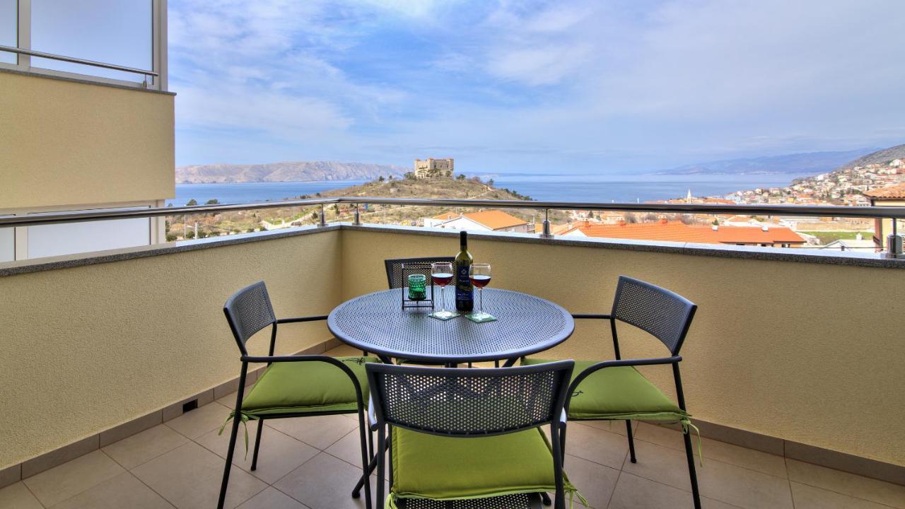 Apartments Luka - Villa Sunce Сен Екстериор снимка